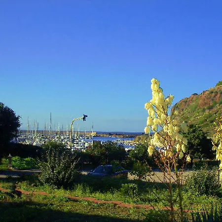 Le Marine 1 *