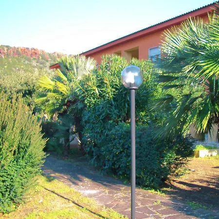 Apartamento Le Marine 1 *